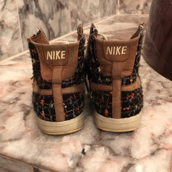 Women Retro tweed Nike - Picture 3 of 4